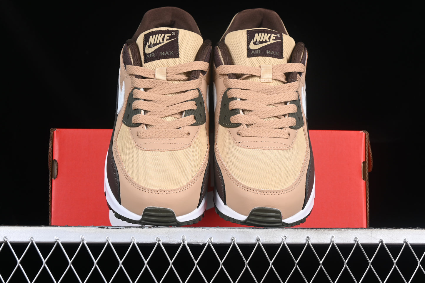 Nike Air Max 90 "Sesame Earth"