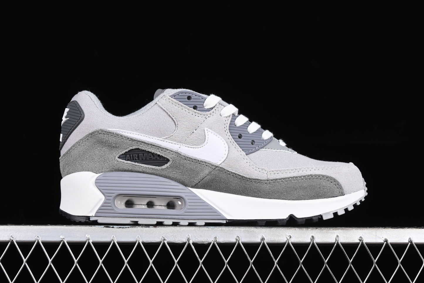 Nike Air Max 90 "Light Grey"