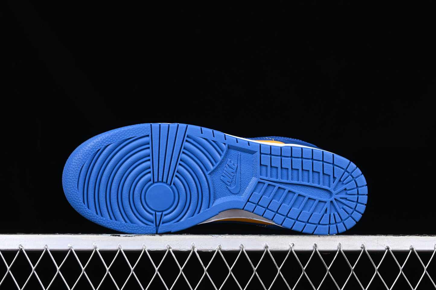 Nike Dunk "UCLA"