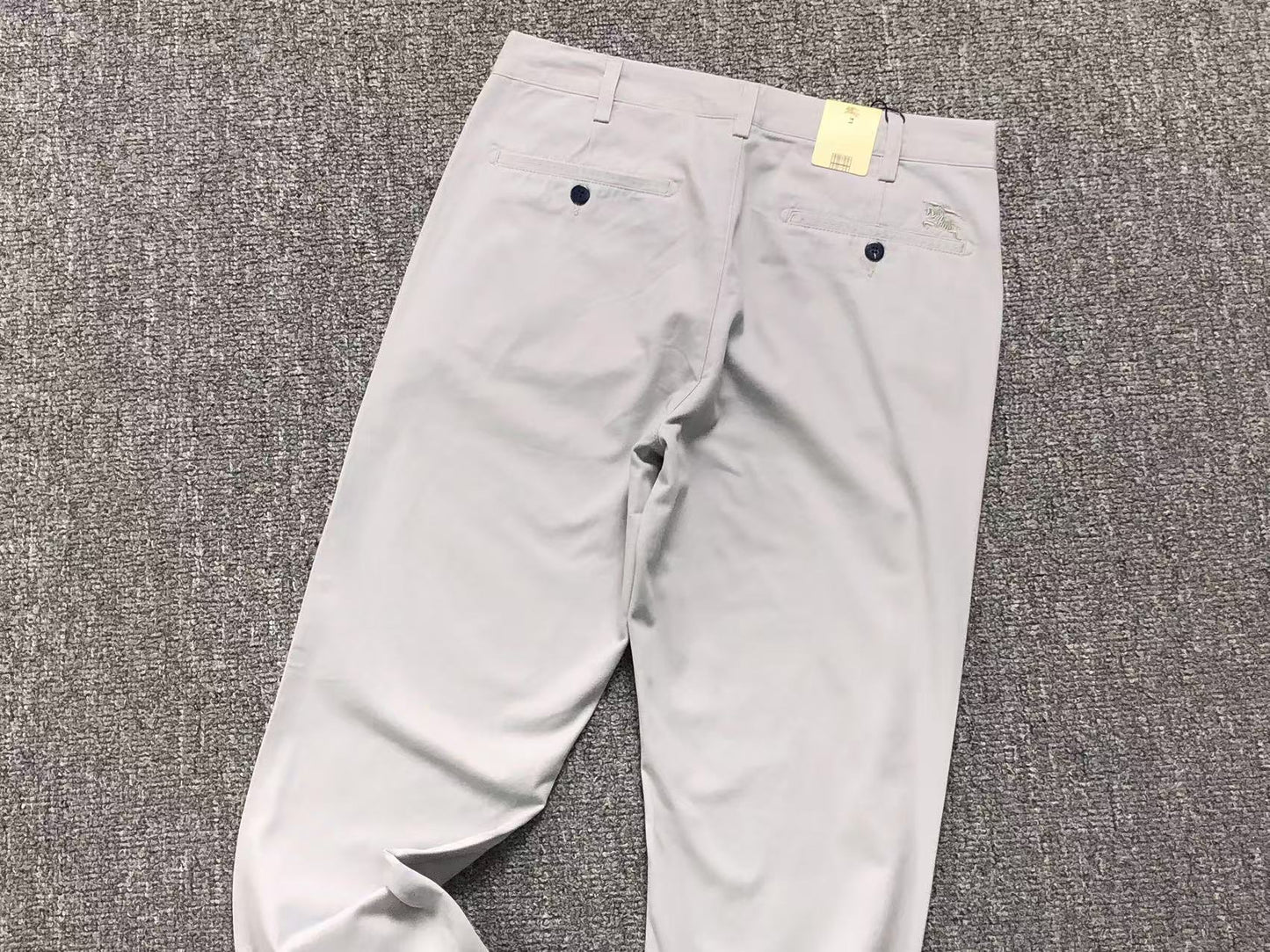 Burberry Chino Grey