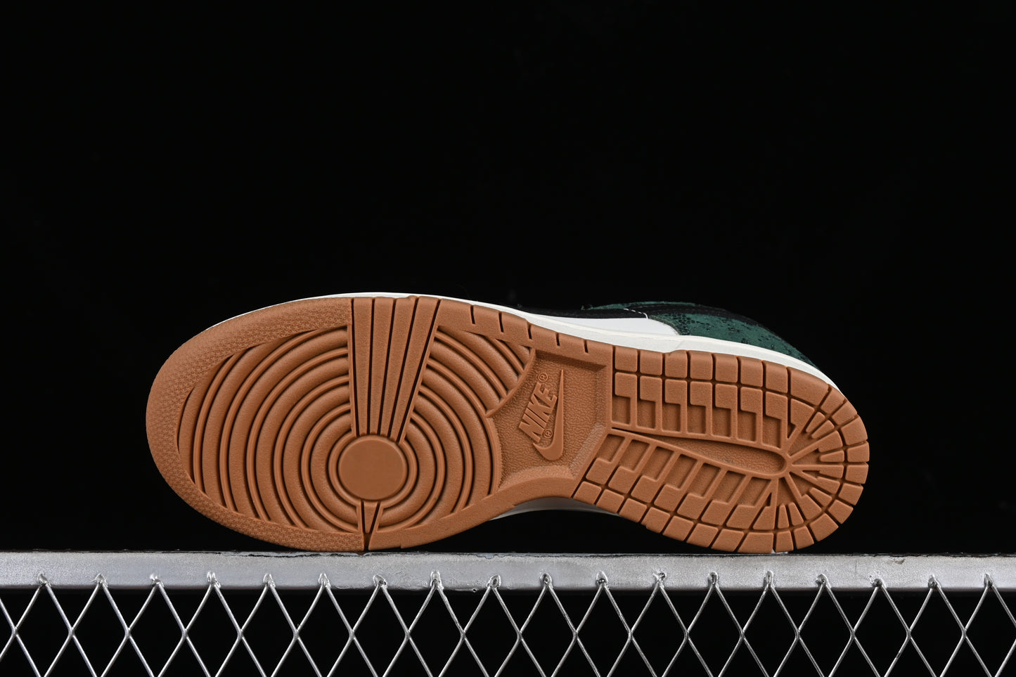 Nike Dunk "Green Snake"