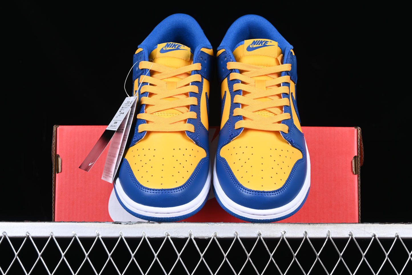 Nike Dunk "UCLA"