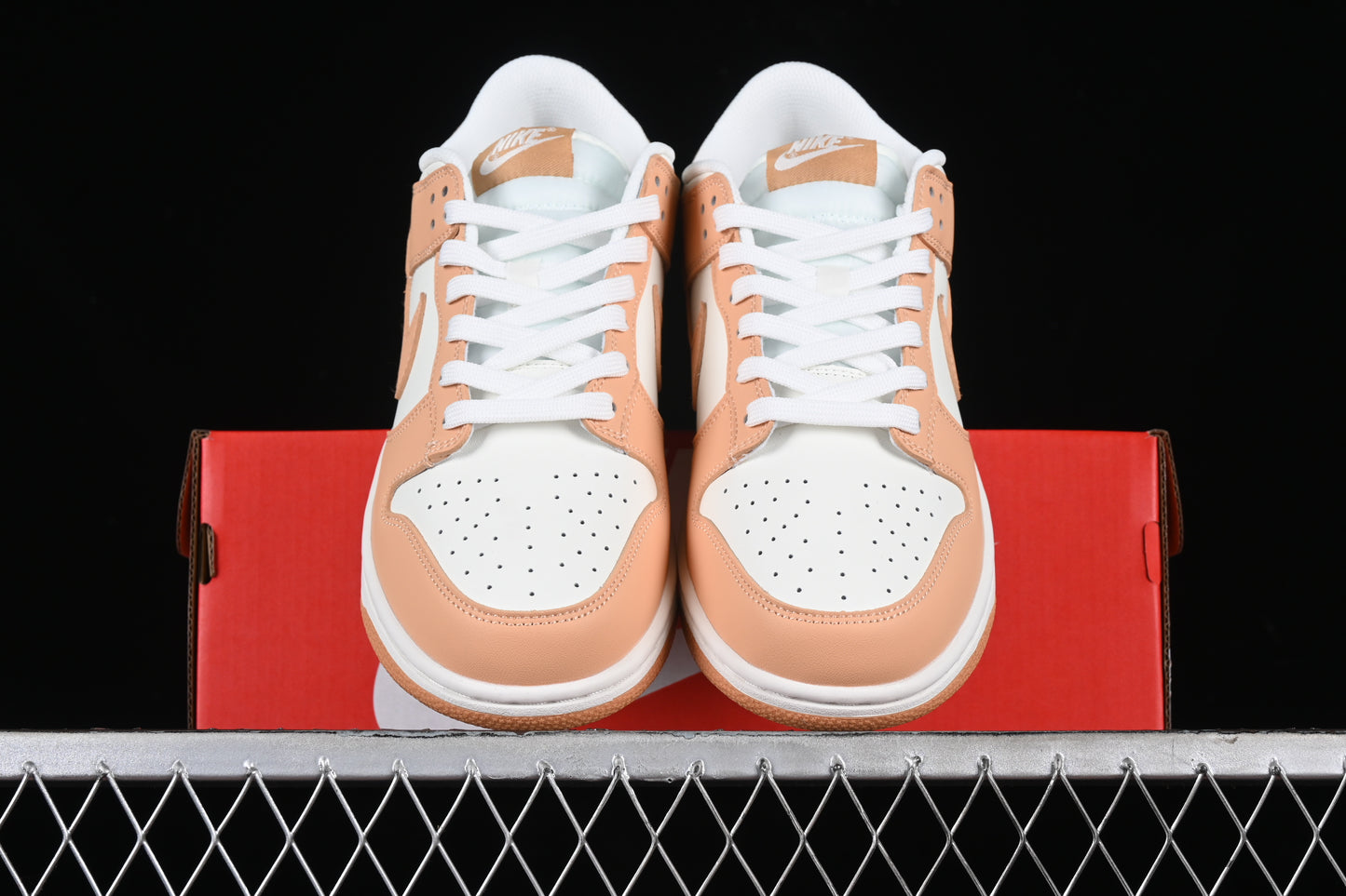 Nike Dunk "Harvest Moon"