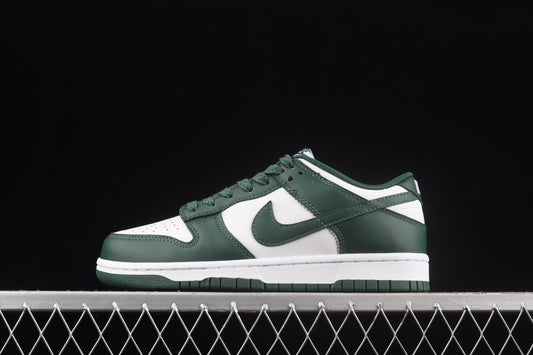 Nike Dunk "Dark Green"