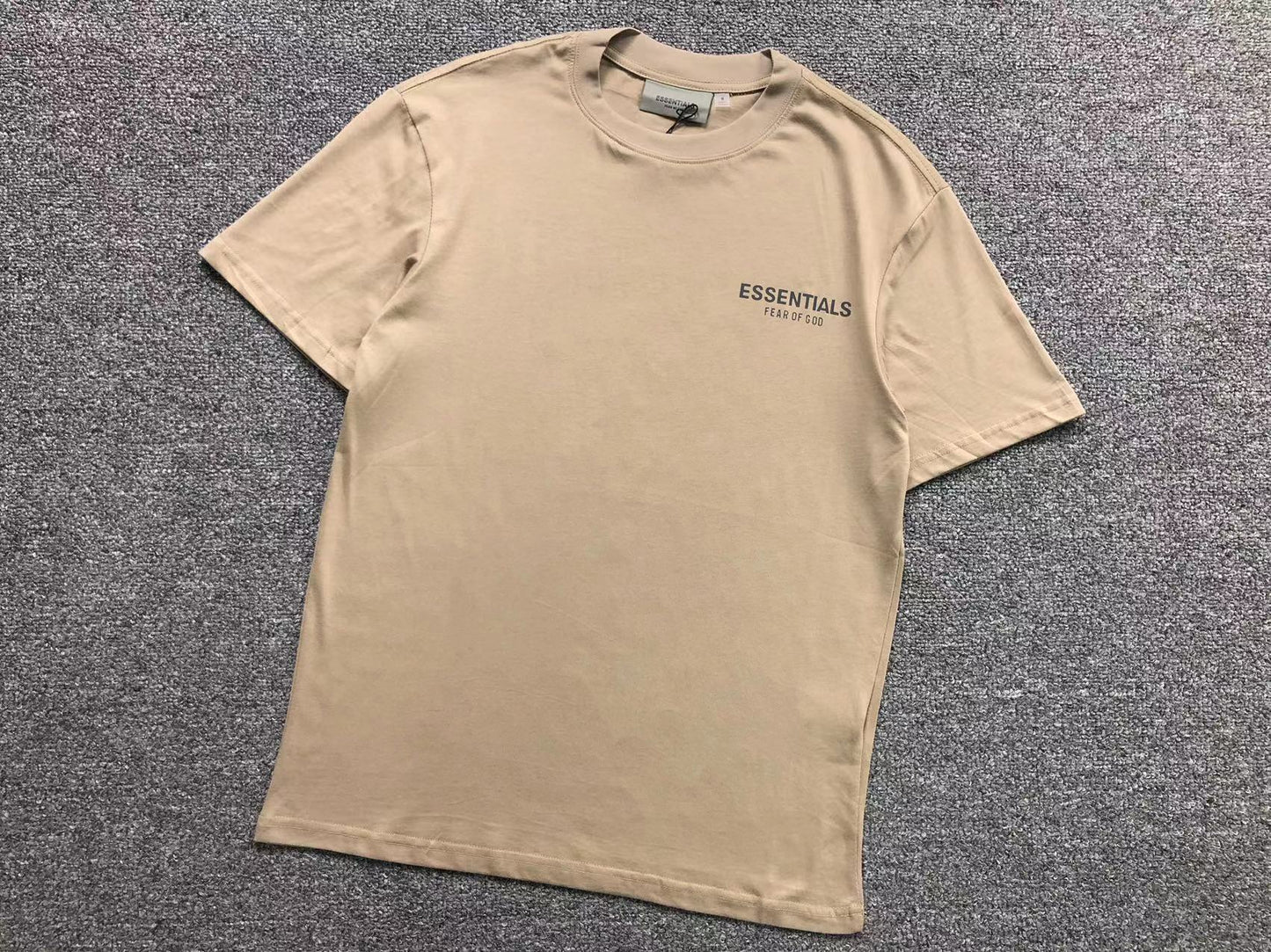 Essentials FOG T-shirt (+cores)