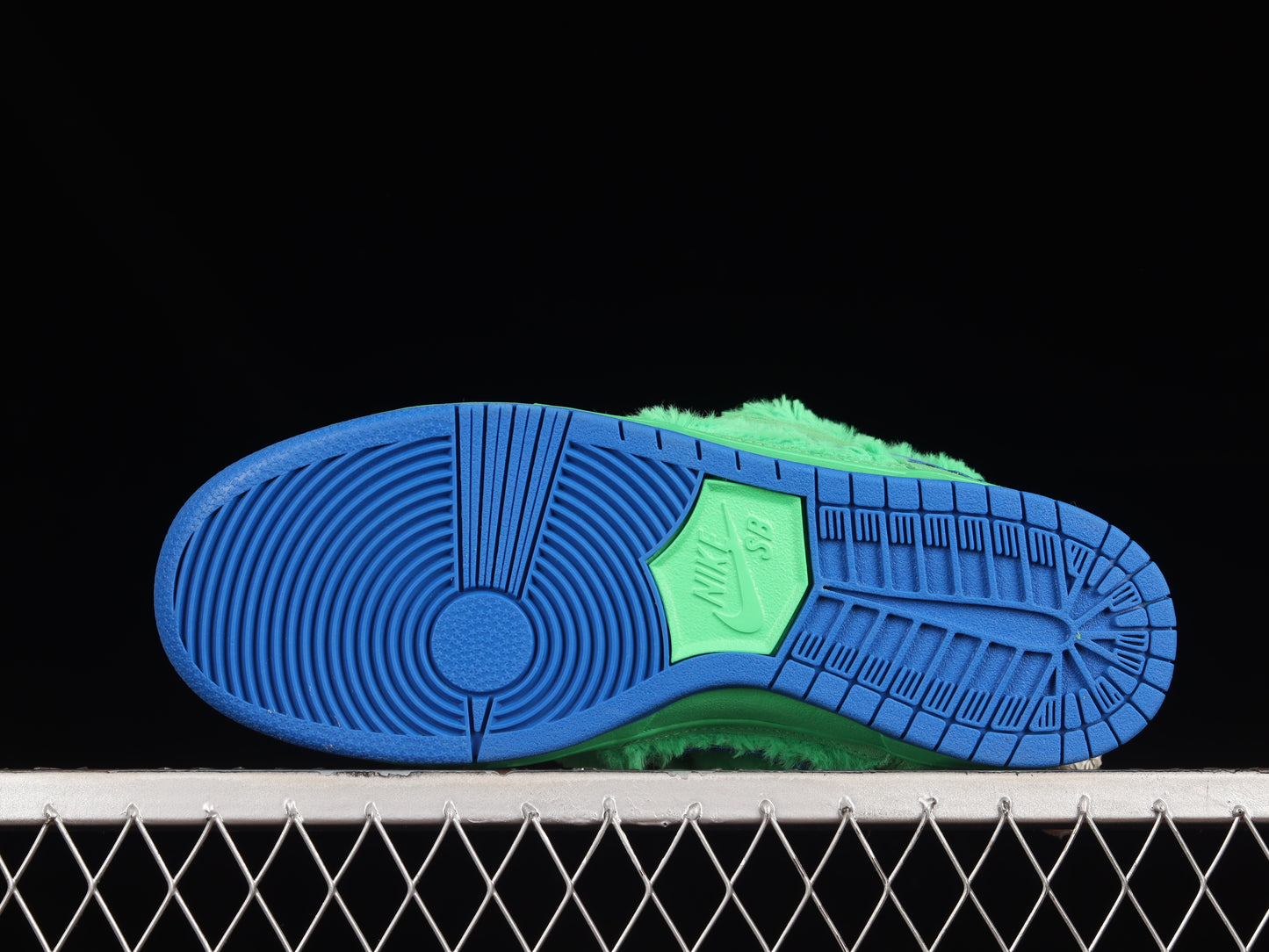 Nike SB Dunk Low Pro Grateful Dead Bears