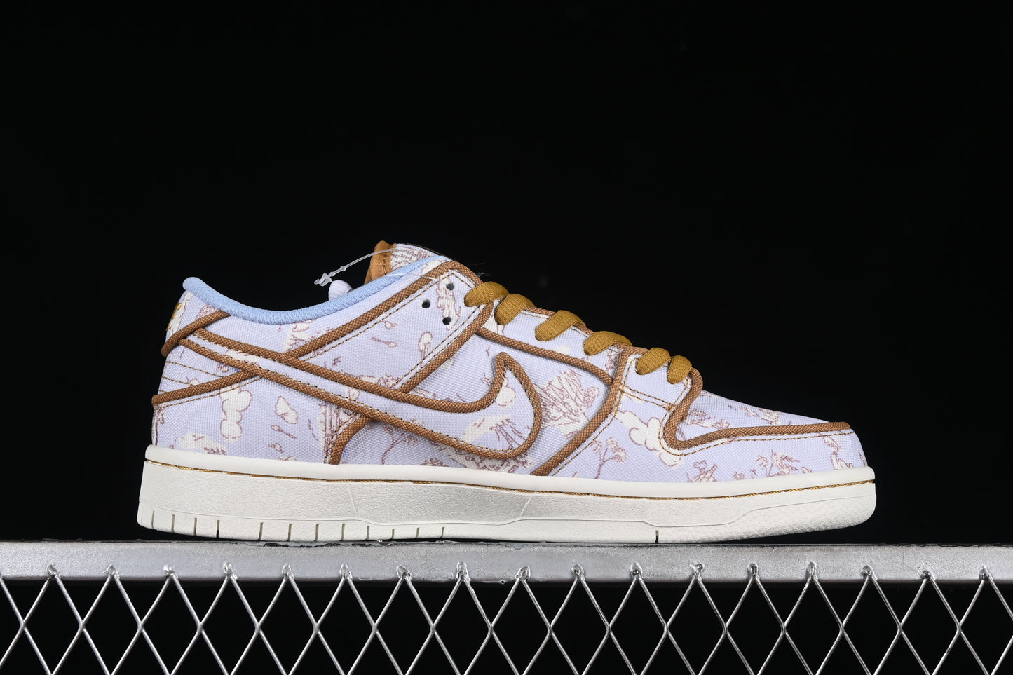 Nike Dunk "Pastoral Print"