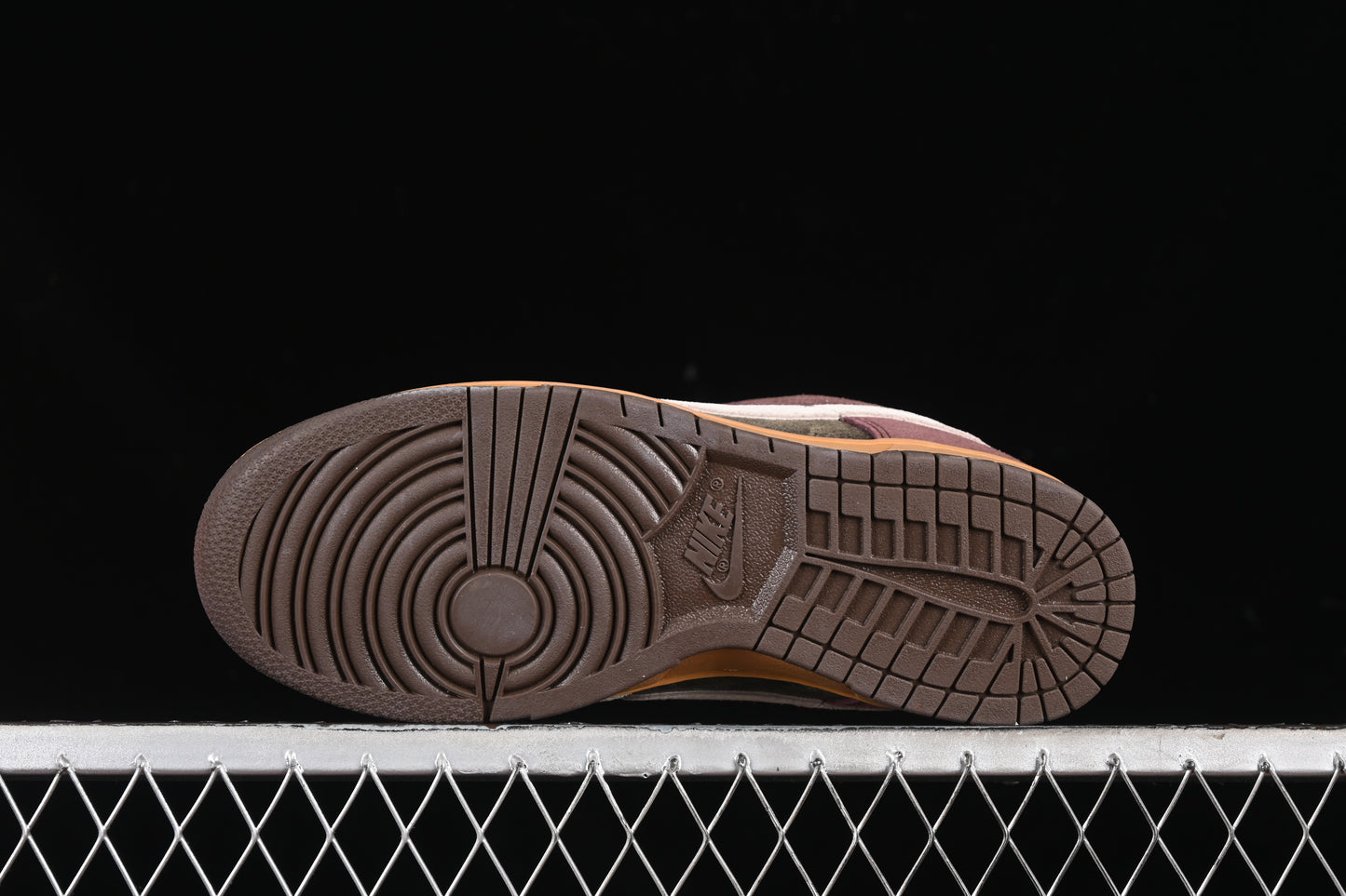 Nike Dunk Low "Love & Peace"