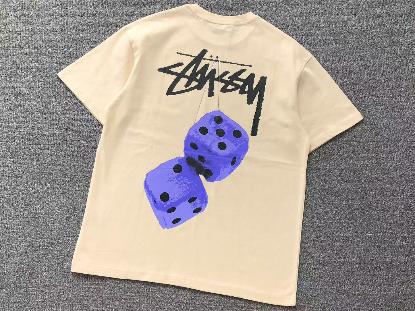 Stussy Dice T-Shirt (+cores)