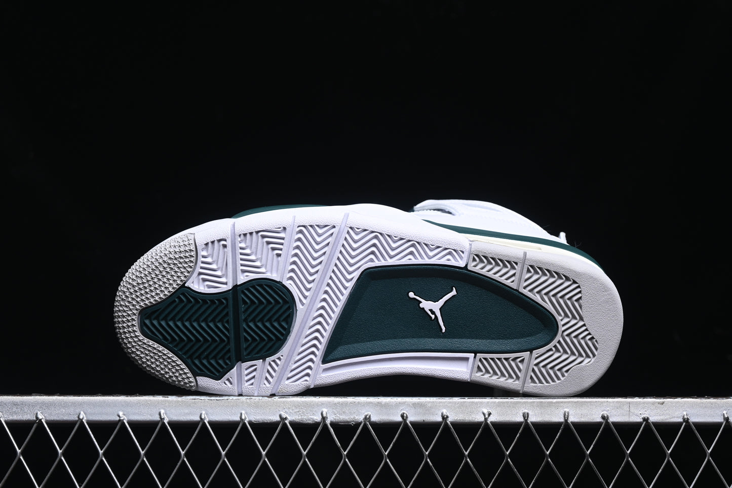 Air Jordan 4 "Oxidized Green"