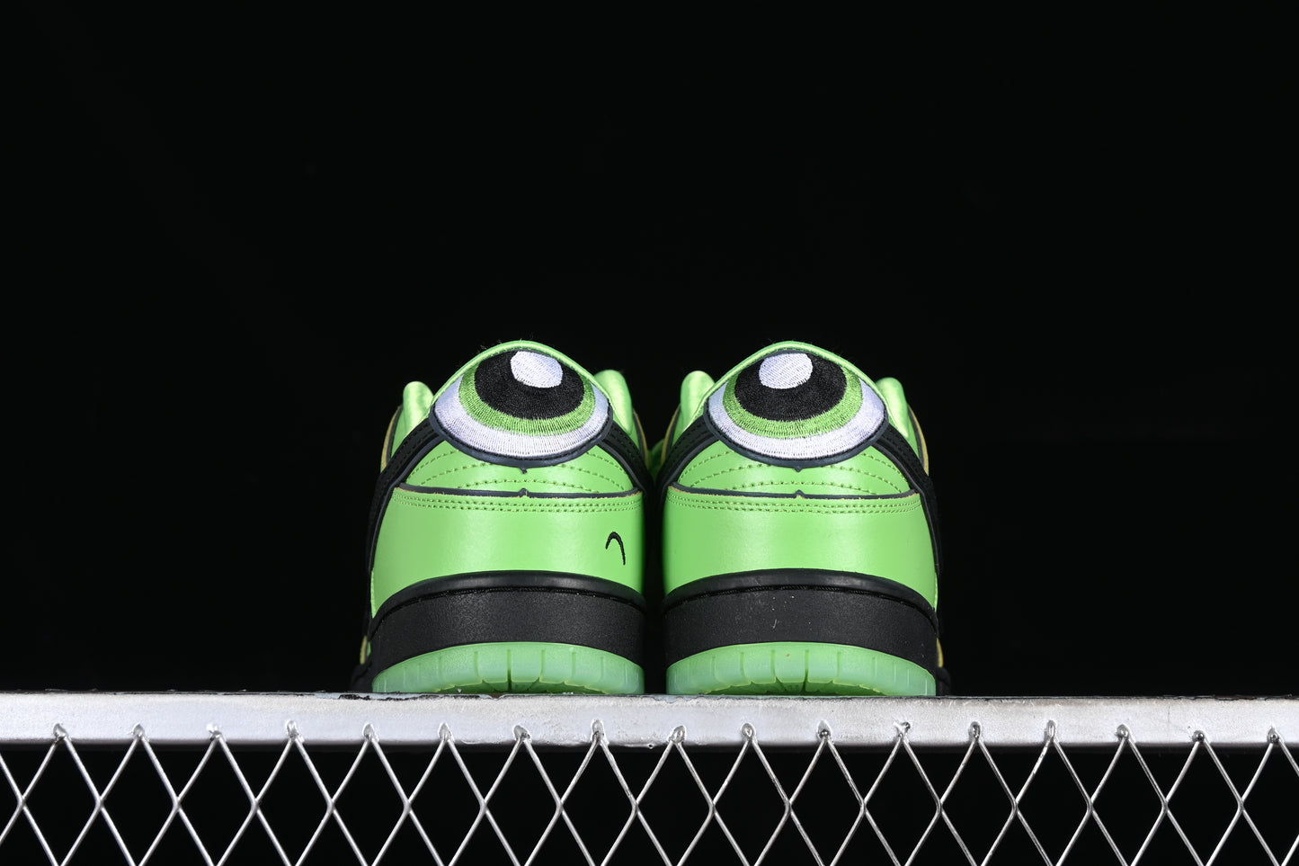Nike x Powerpuff Girls SB Dunk "Buttercup"