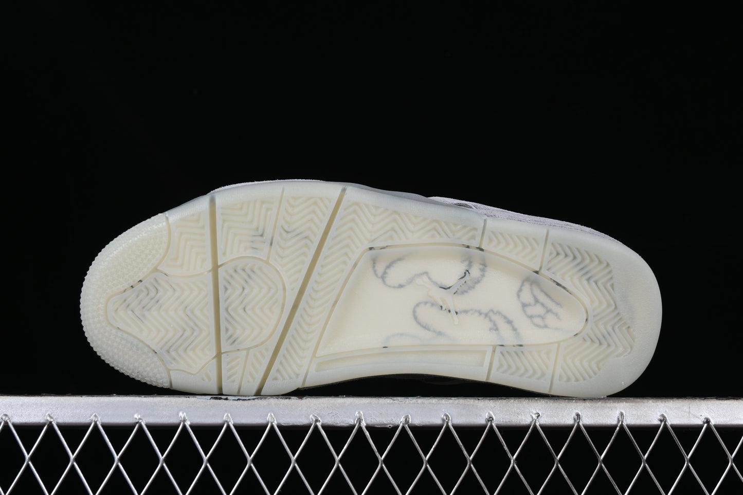 Air Jordan 4 Retro Kaws