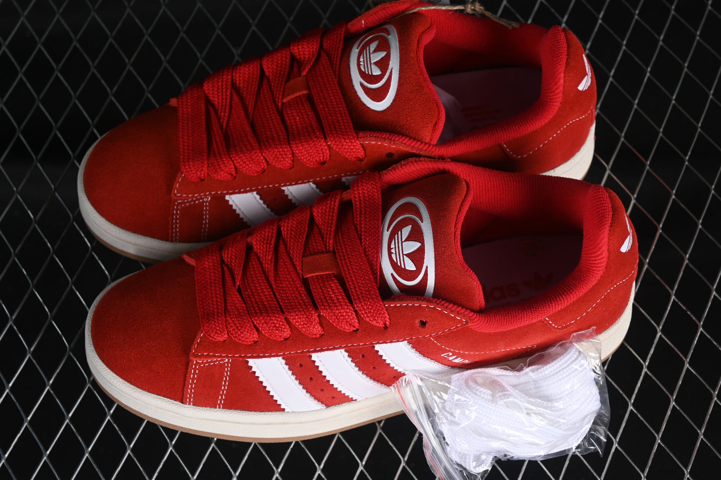 Adidas Campus 00' Red