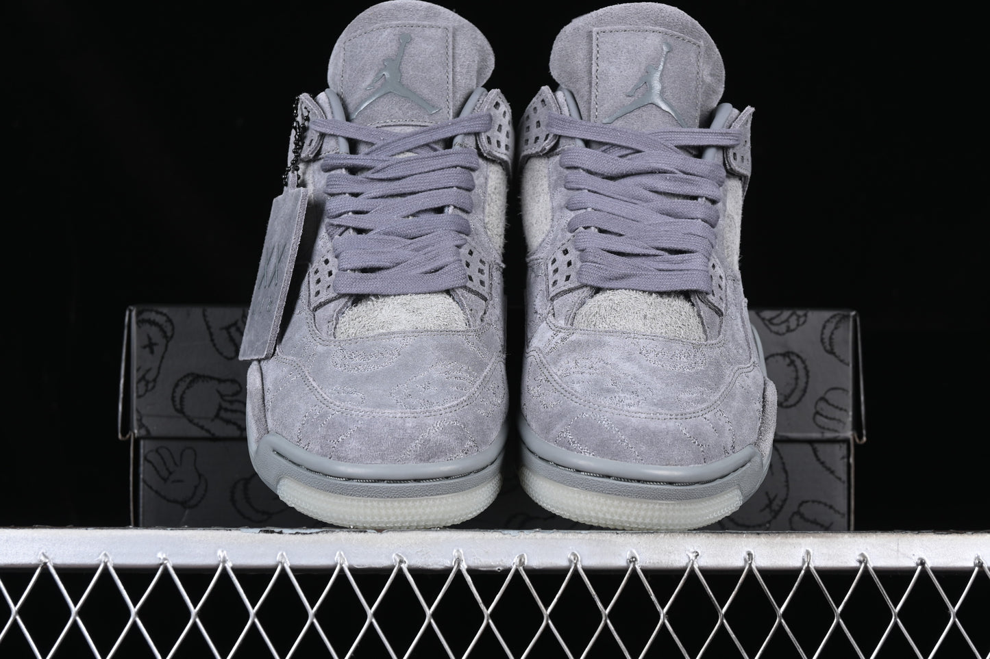 Air Jordan 4 Retro Kaws