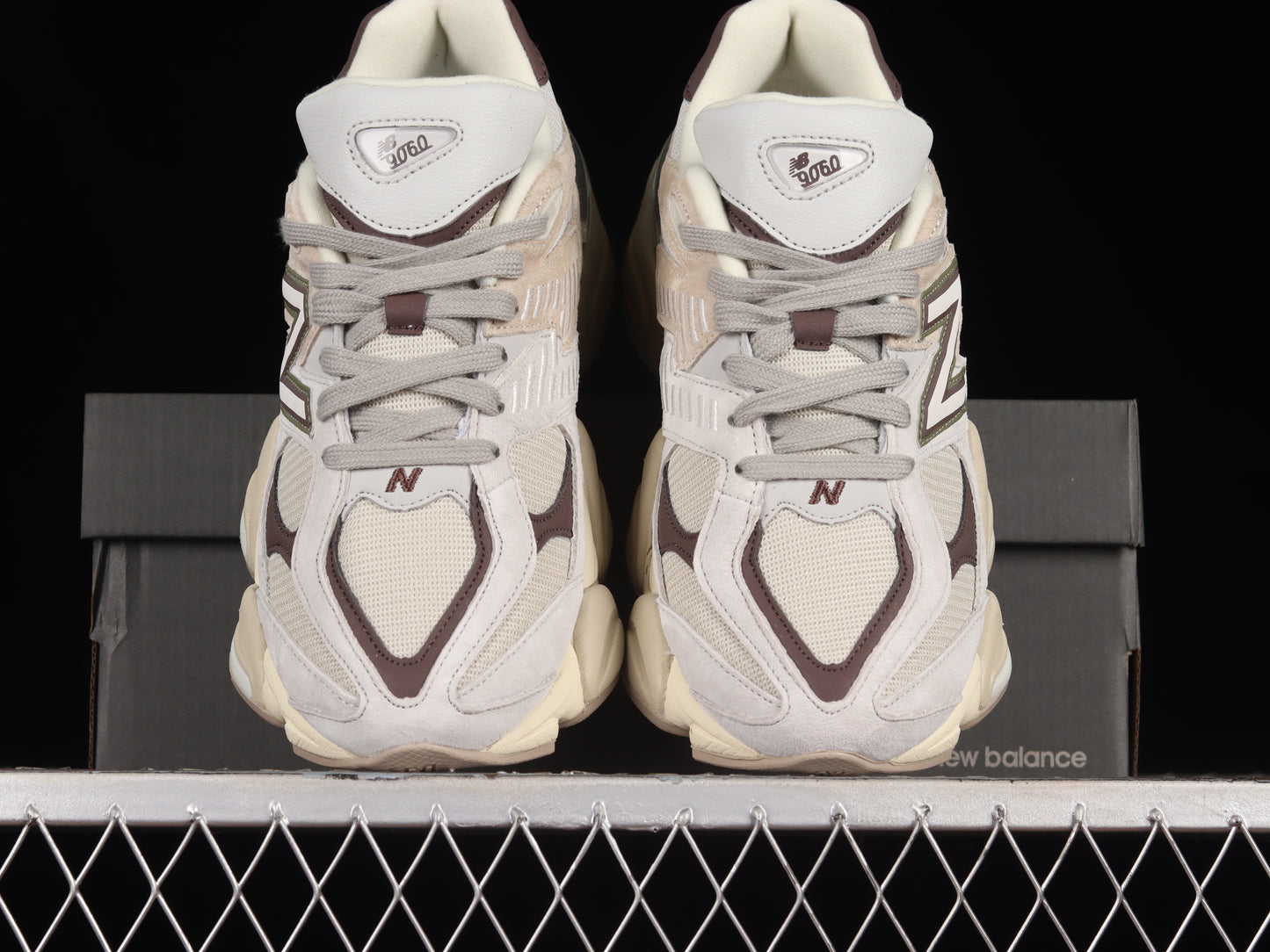 New Balance 9060 Beige/Brown