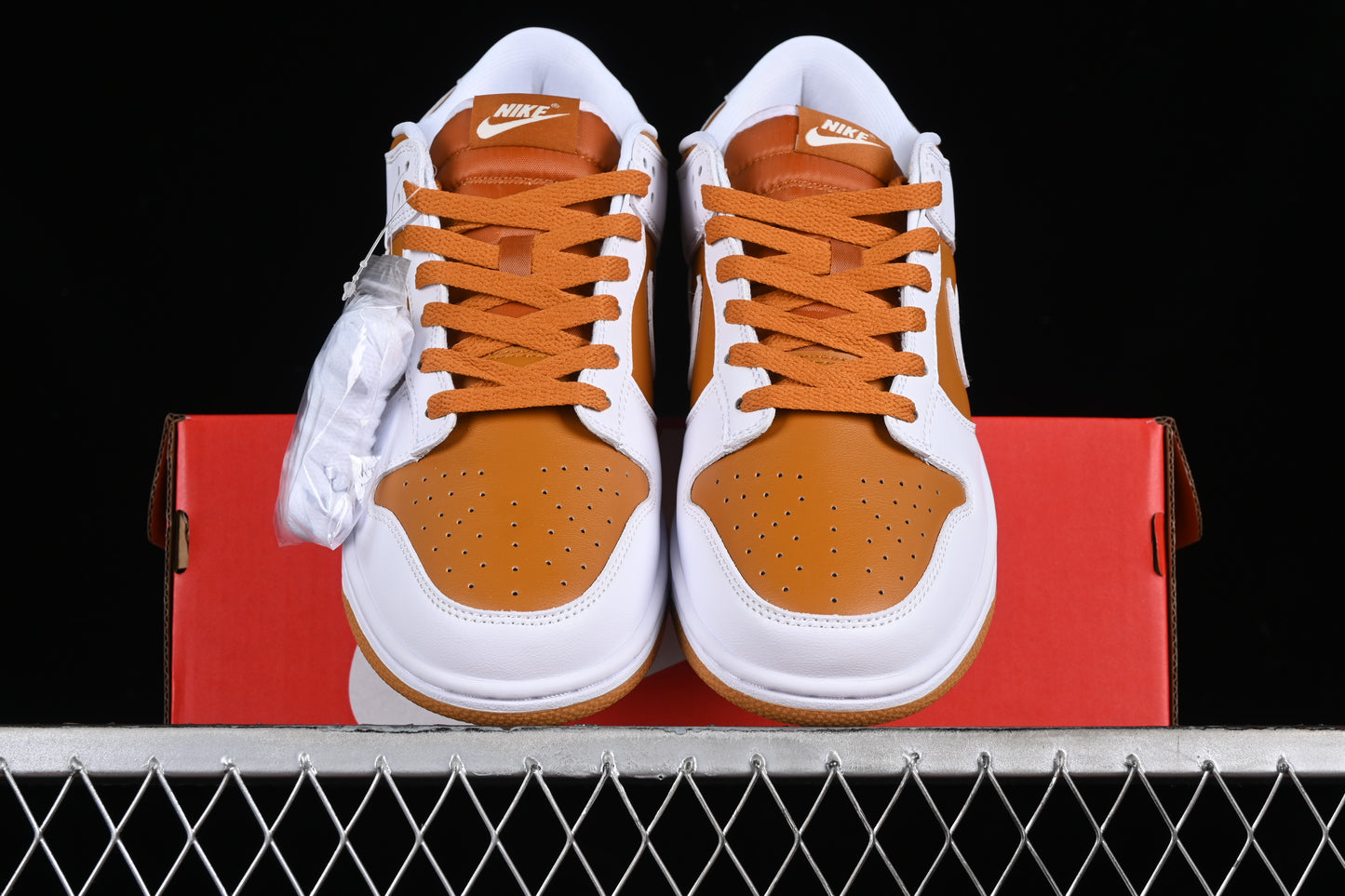 Nike Dunk "Reverse Curry"