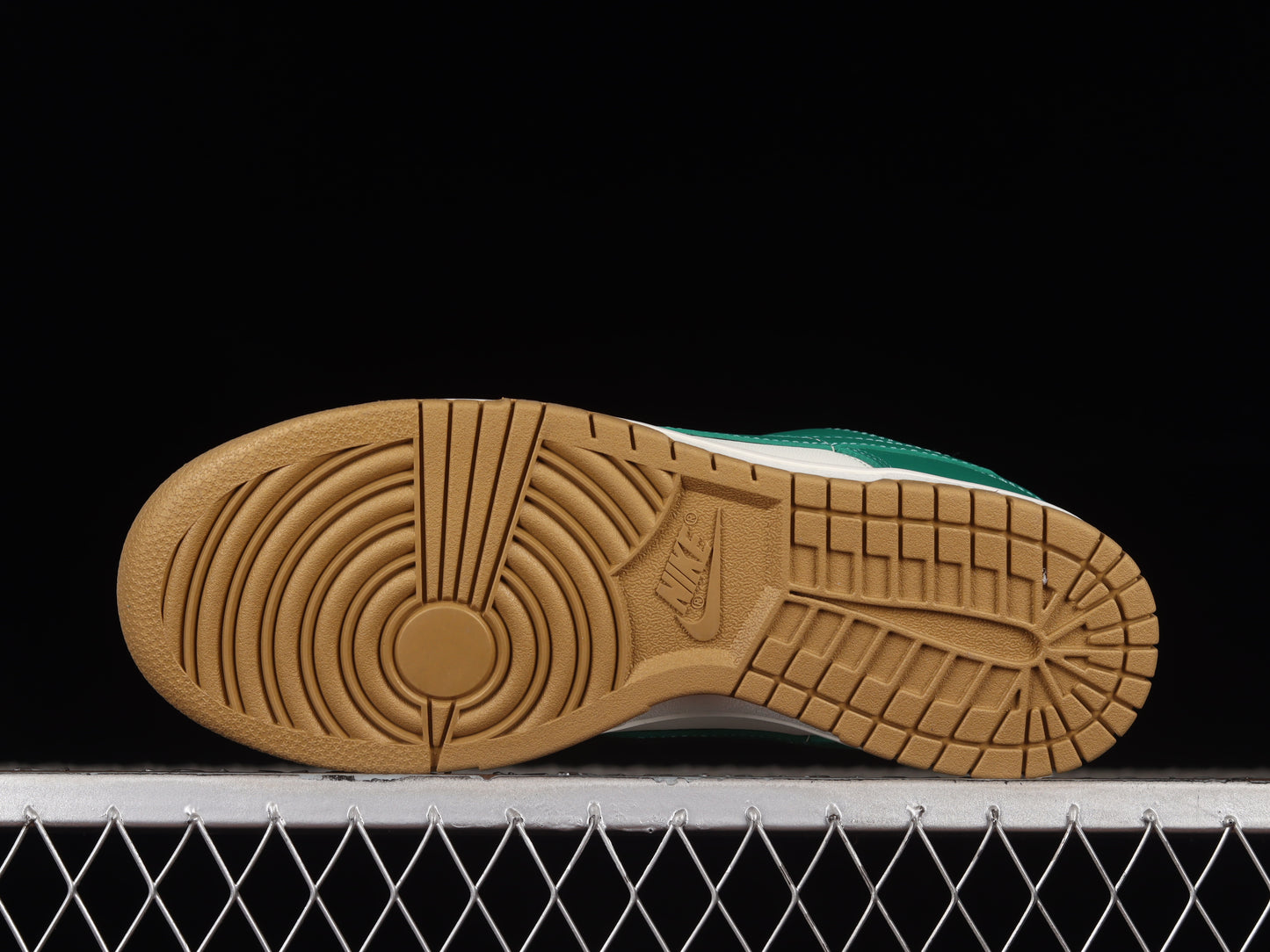 Nike Dunk "University Gold"