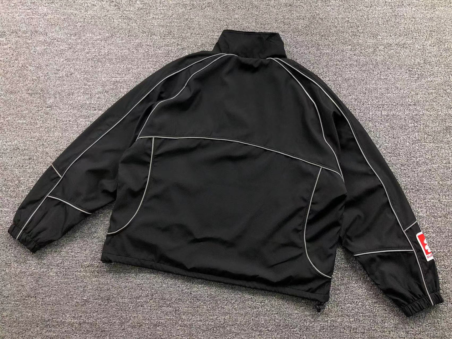 Supreme Reflective