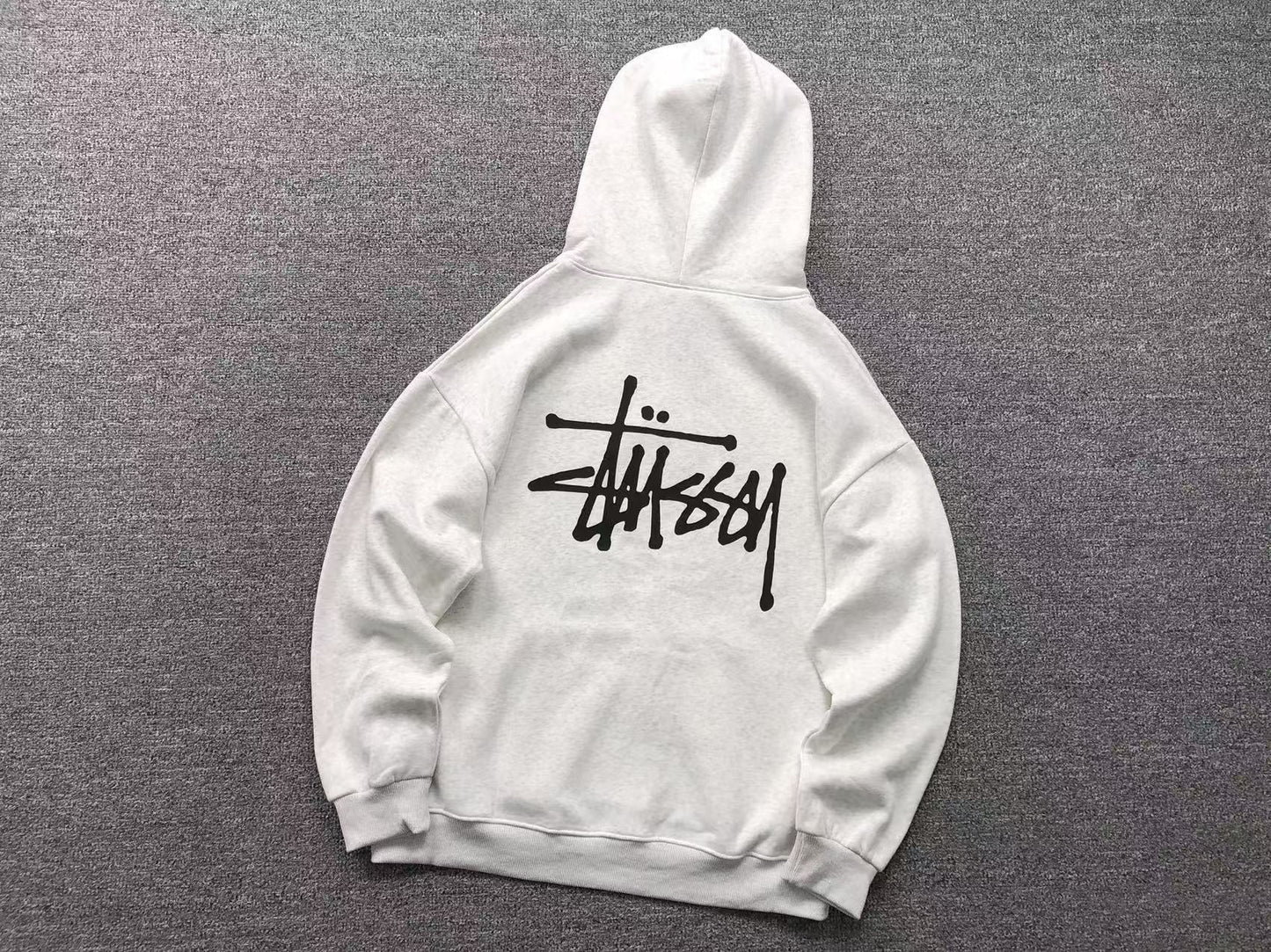 Stussy Hoodie (3 cores)
